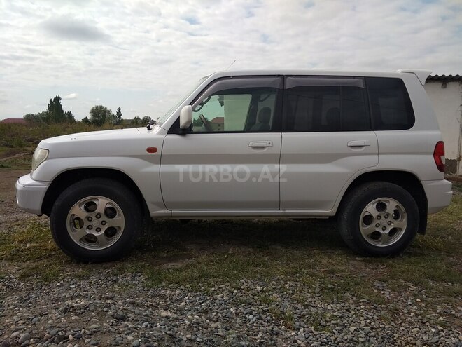 Mitsubishi Pajero io 2000, 180,000 km - 1.8 л - Bakı