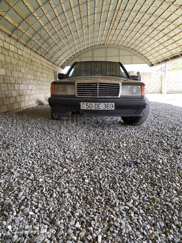 Mercedes 190 1992, 223,588 km - 1.8 l - Zərdab