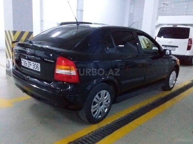 Opel Astra 2008, 134,000 km - 1.4 l - Bakı