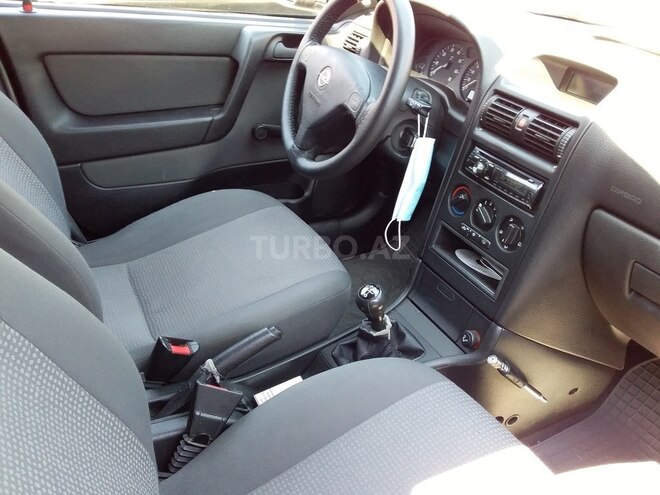 Opel Astra 2008, 134,000 km - 1.4 l - Bakı
