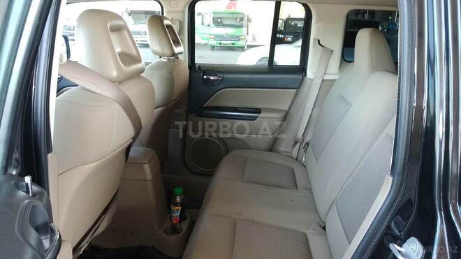 Jeep Patriot 2009, 141,000 km - 2.4 l - Bakı