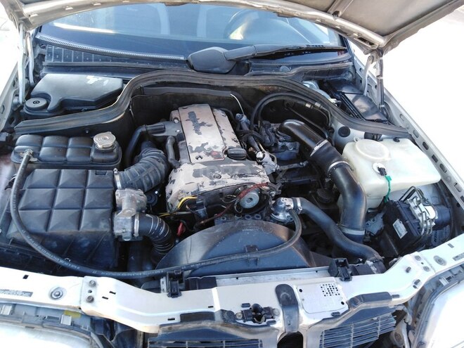 Mercedes C 230 1999, 215,997 km - 2.3 l - Bakı