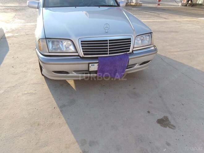 Mercedes C 230 1999, 215,997 km - 2.3 l - Bakı