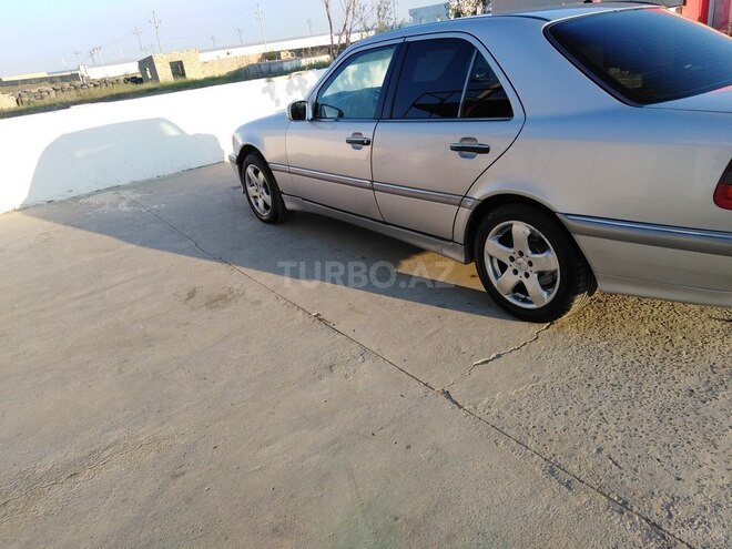 Mercedes C 230 1999, 215,997 km - 2.3 l - Bakı