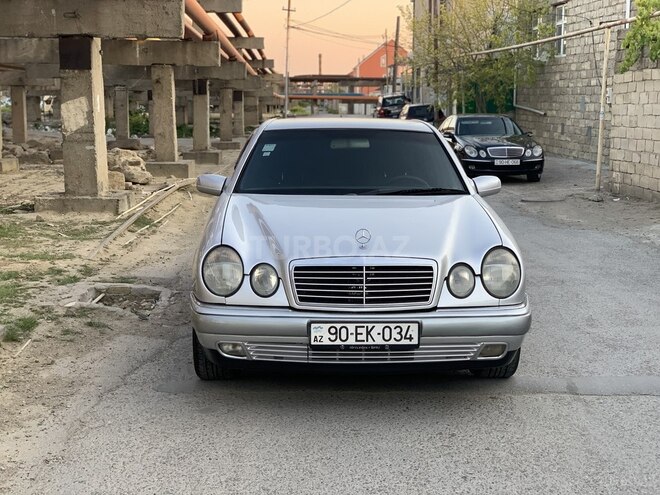 Mercedes E 240 1998, 340,000 km - 2.4 l - Bakı