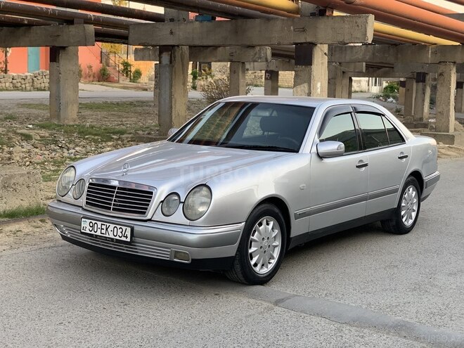 Mercedes E 240 1998, 340,000 km - 2.4 l - Bakı