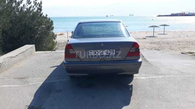 Mercedes C 220 1996, 280,000 km - 2.2 l - Bakı