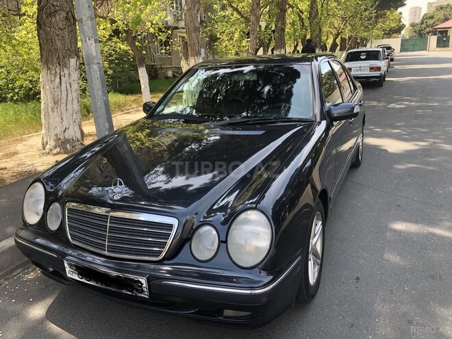 Mercedes E 200 1999, 300,000 km - 2.0 л - Bakı