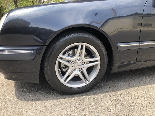 Mercedes E 200 1999, 300,000 km - 2.0 л - Bakı