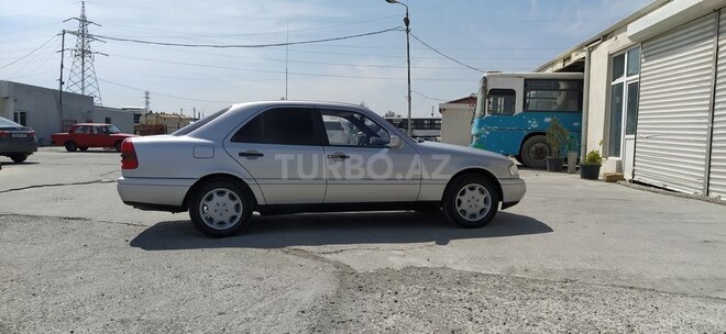 Mercedes C 180 1995, 330,360 km - 1.8 l - Sumqayıt