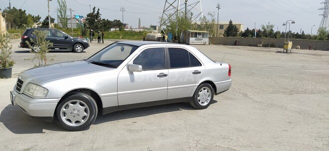 Mercedes C 180 1995, 330,360 km - 1.8 l - Sumqayıt