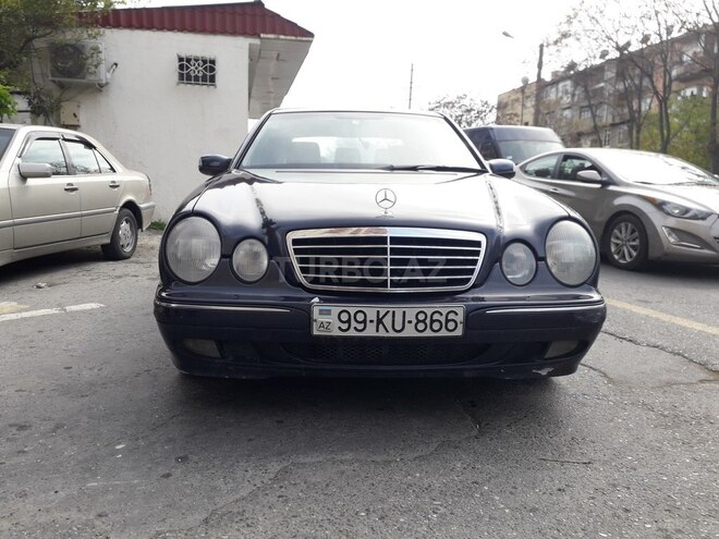 Mercedes E 220 2000, 400,000 km - 2.2 l - Bakı