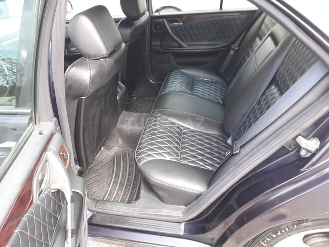 Mercedes E 220 2000, 400,000 km - 2.2 l - Bakı
