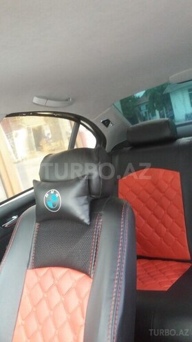 BMW 320 2001, 174,000 km - 2.2 л - Bakı