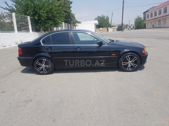BMW 320 2001, 174,000 km - 2.2 л - Bakı