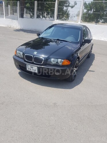 BMW 320 2001, 174,000 km - 2.2 л - Bakı