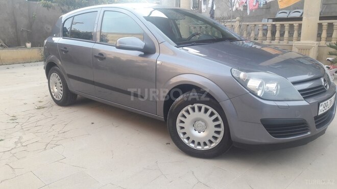 Opel Astra 2004, 176,000 km - 1.4 л - Bakı