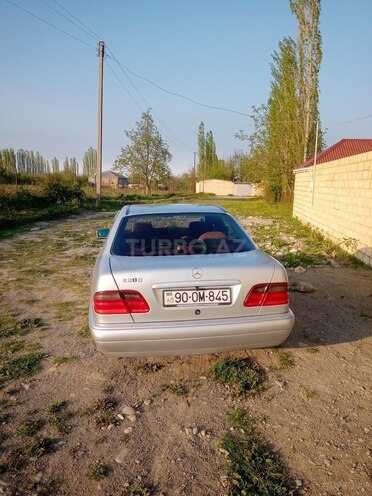 Mercedes E 200 1997, 430,000 km - 2.0 l - Sumqayıt