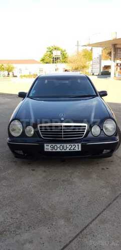 Mercedes E 320 2001, 260,000 km - 3.2 l - Salyan
