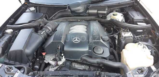 Mercedes E 320 2001, 260,000 km - 3.2 l - Salyan