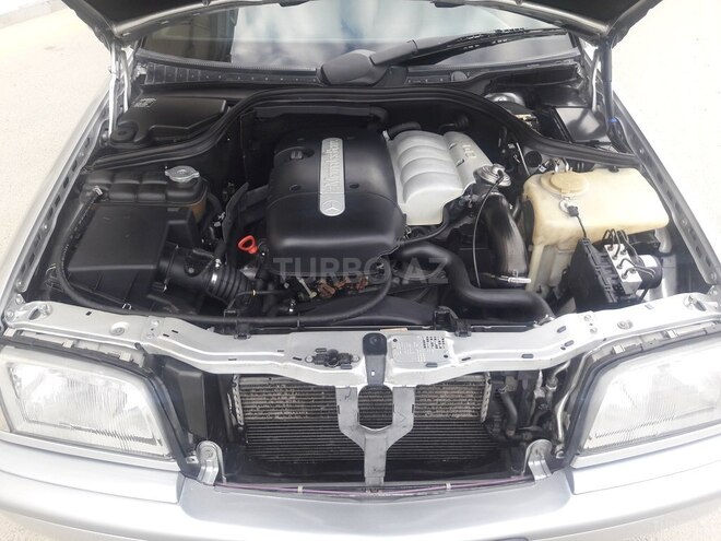 Mercedes C 220 1999, 364,000 km - 2.2 l - Bakı