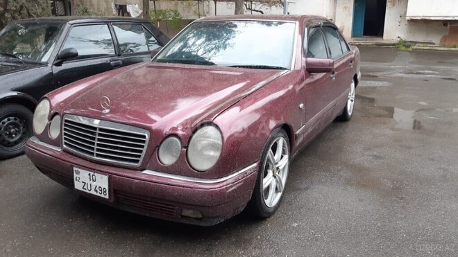 Mercedes E 230 1995, 397,000 km - 2.3 l - Gəncə