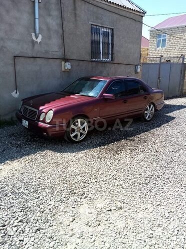 Mercedes E 230 1995, 397,000 km - 2.3 l - Gəncə