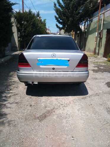 Mercedes C 180 1996, 301,400 km - 1.8 л - Bakı