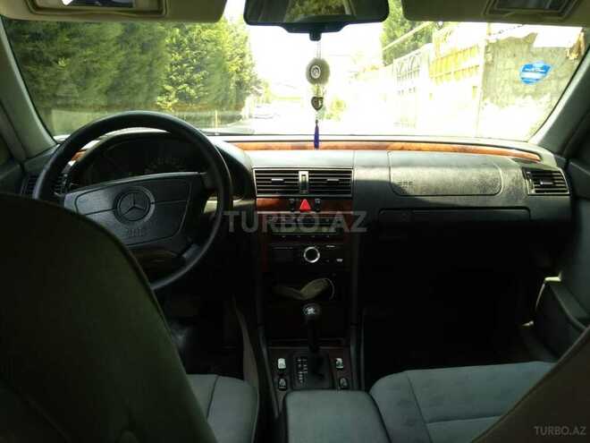 Mercedes C 180 1996, 301,400 km - 1.8 л - Bakı