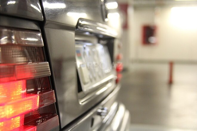Mercedes E 200 1994, 380,124 km - 2.0 l - Bakı