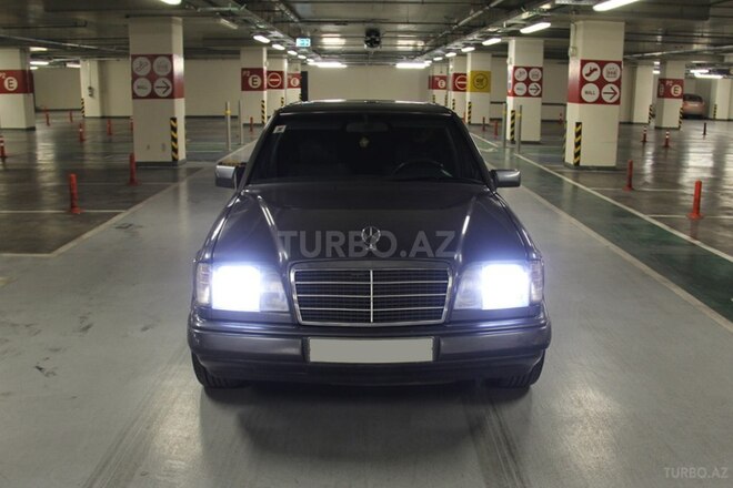 Mercedes E 200 1994, 380,124 km - 2.0 l - Bakı