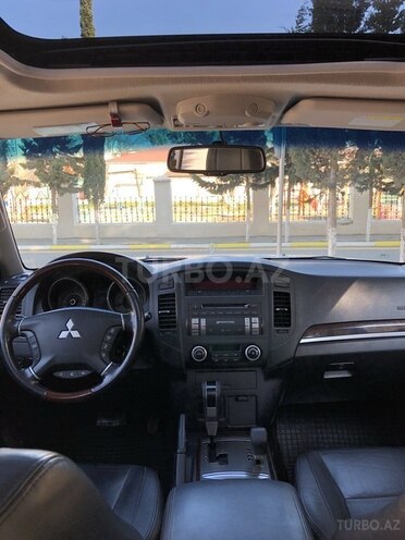 Mitsubishi Pajero 2010, 116,000 km - 3.5 l - Sumqayıt