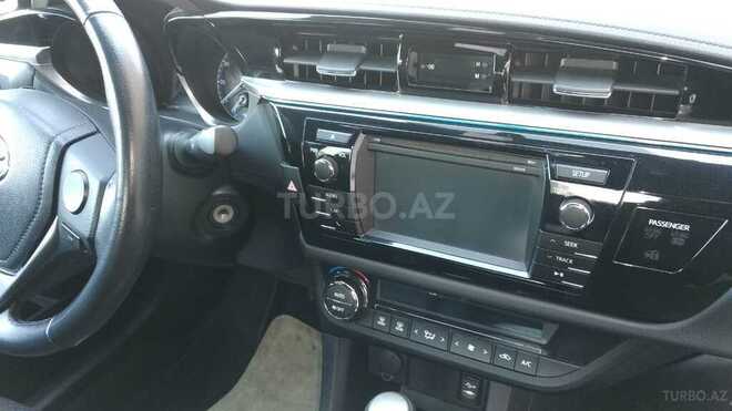 Toyota Corolla 2013, 97,000 km - 1.8 l - Bakı