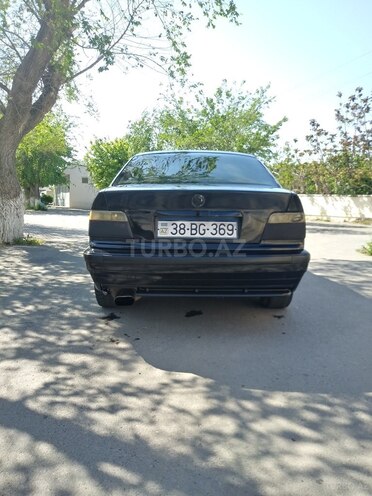 BMW 320 1994, 156,000 km - 2.0 l - Sumqayıt