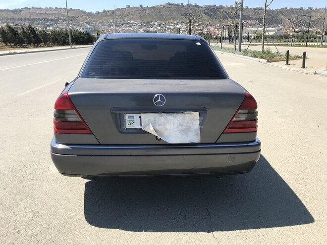 Mercedes C 180 1997, 425,000 km - 1.8 l - Bakı