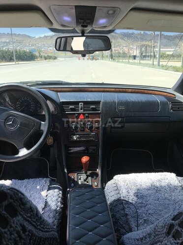 Mercedes C 180 1997, 425,000 km - 1.8 l - Bakı