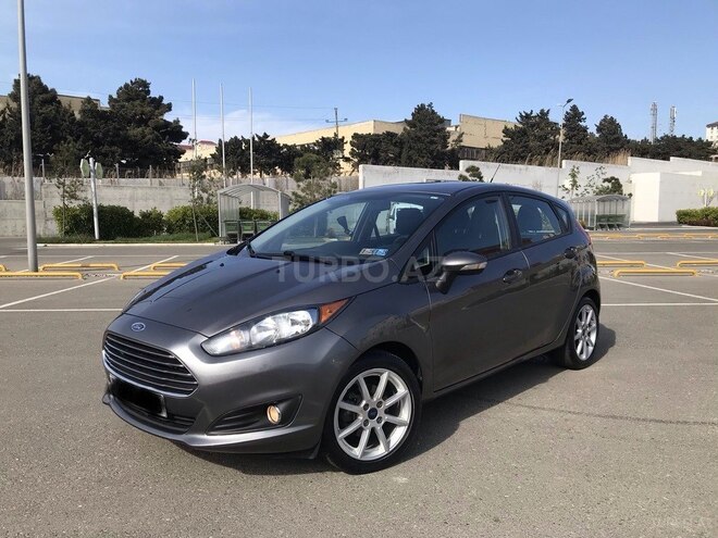 Ford Fiesta 2014, 82,000 km - 1.6 л - Bakı
