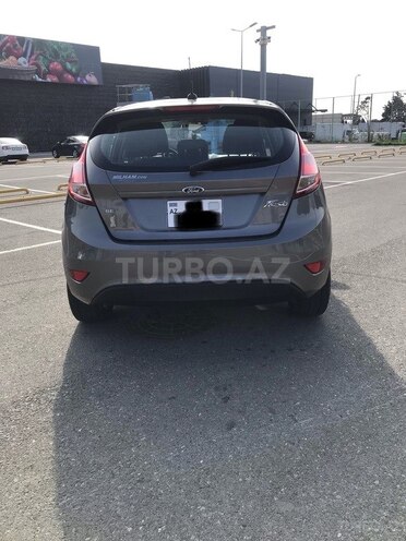Ford Fiesta 2014, 82,000 km - 1.6 л - Bakı