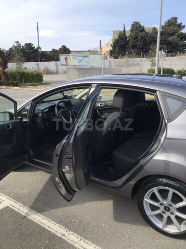 Ford Fiesta 2014, 82,000 km - 1.6 л - Bakı
