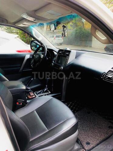 Toyota Prado 2009, 132,000 km - 2.7 l - Bakı