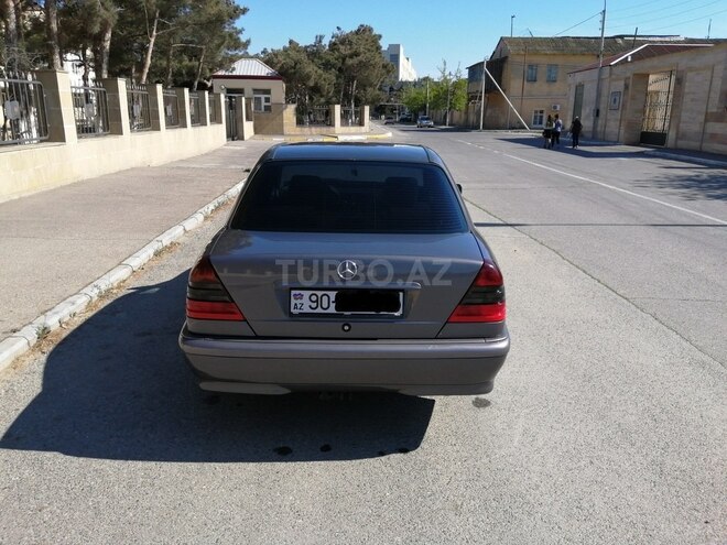 Mercedes C 180 1998, 239,000 km - 1.8 l - Bakı