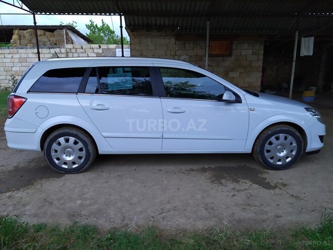 Opel Astra 2008, 210,000 km - 1.3 l - Sabirabad