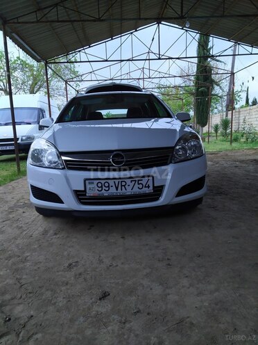Opel Astra 2008, 210,000 km - 1.3 l - Sabirabad