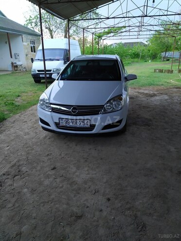 Opel Astra 2008, 210,000 km - 1.3 l - Sabirabad