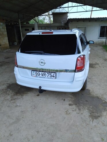 Opel Astra 2008, 210,000 km - 1.3 l - Sabirabad