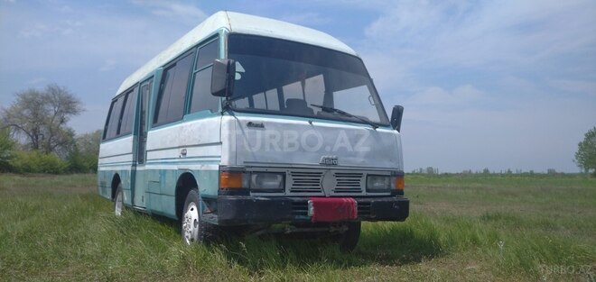 Asia  1992, 255,000 km - 2.7 l - Xaçmaz