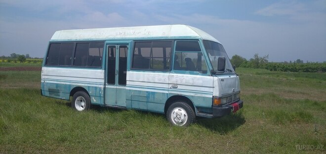 Asia  1992, 255,000 km - 2.7 l - Xaçmaz