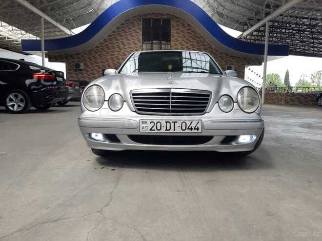 Mercedes E 200 2000, 278,440 km - 2.0 l - Gəncə