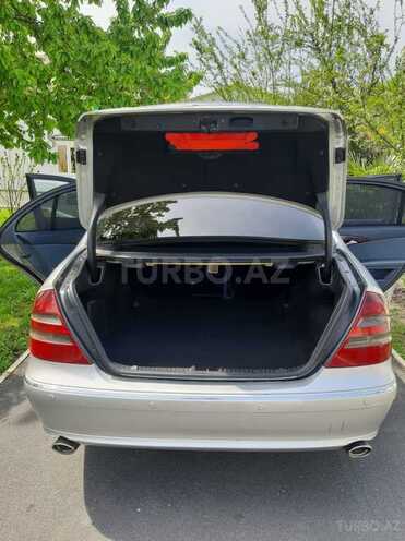 Mercedes E 220 2006, 323,415 km - 2.2 l - Zaqatala