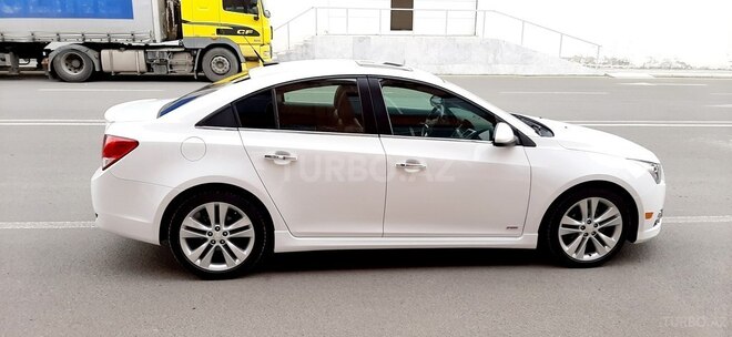 Chevrolet Cruze 2014, 83,000 km - 1.4 л - Gəncə